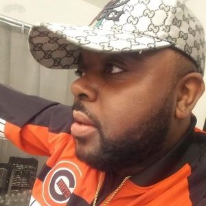 Meet your Posher, Raphael